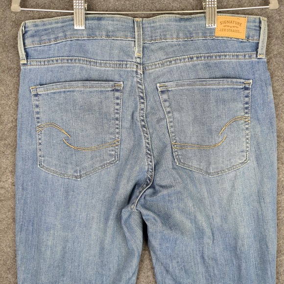 Levi Strauss Signature Mid Rise Skinny Jeans Light Wash Size 8M W29 L30 - Picture 8 of 15